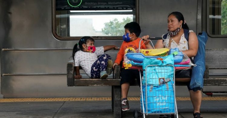Concern grows in US over rise of respiratory virus and Delta infections among children